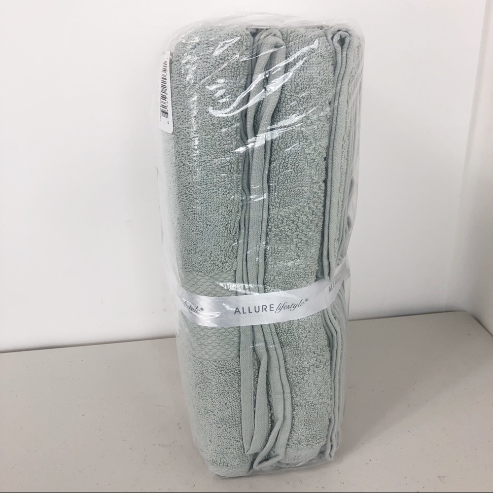 Allure Lifestyle 6 piece Embellished Towel - Picture 3 of 5